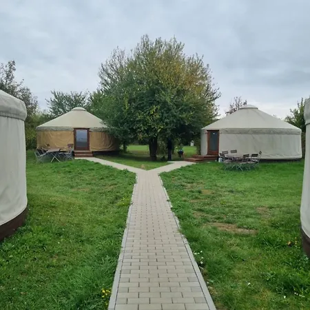 All-on-sea Camp & Sport Leipzig Am Schladitzer בית נופש *
